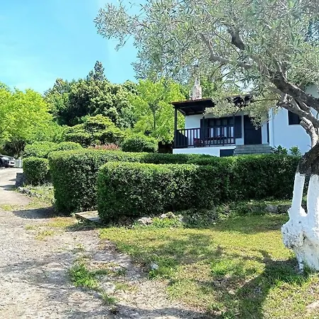 Aphrodite 's * Mylopotamos